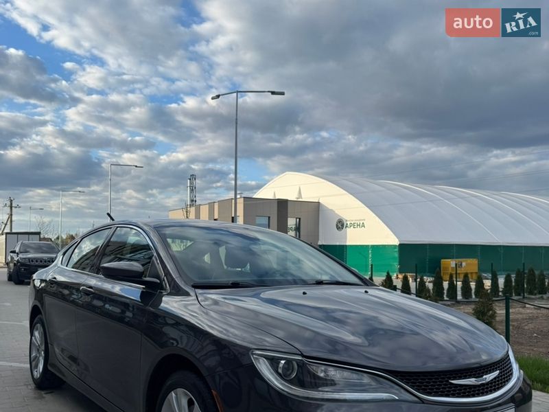 Chrysler 200 2016