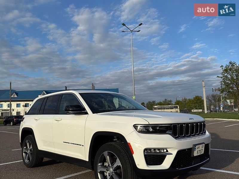 Jeep Grand Cherokee 2023