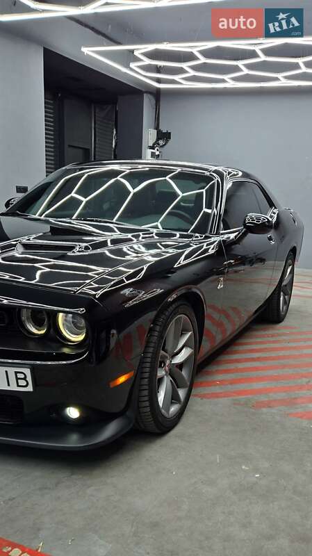 Dodge Challenger 2017