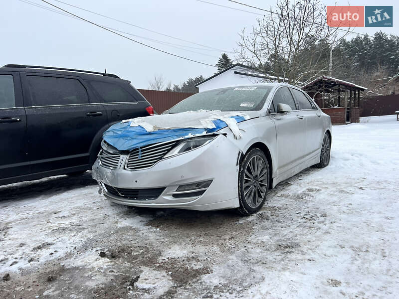 Lincoln MKZ 2014