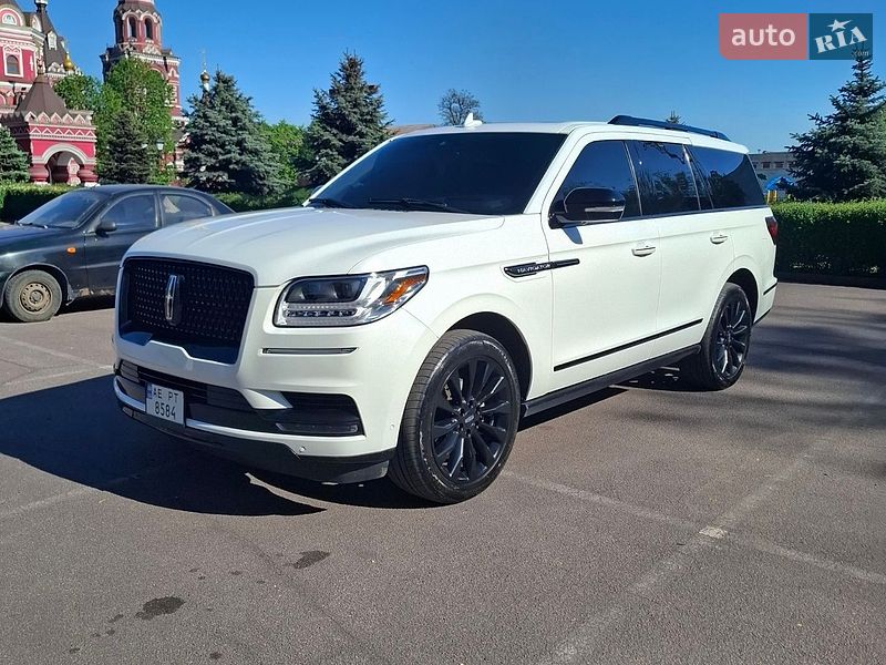 Lincoln Navigator 2021