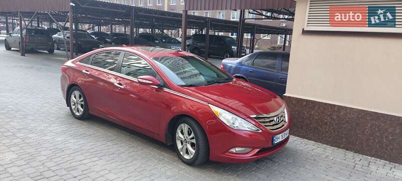Hyundai Sonata 2012
