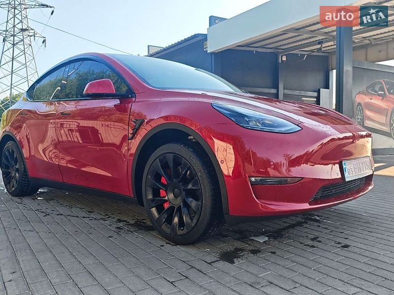Tesla Model Y 2021