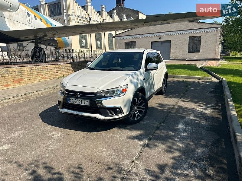 Mitsubishi Outlander Sport 2018