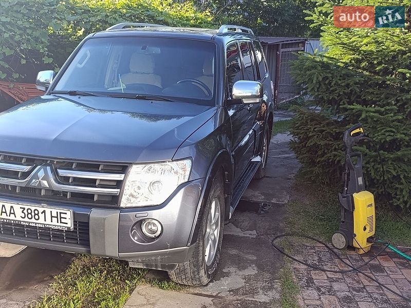 Mitsubishi Pajero Wagon 2007