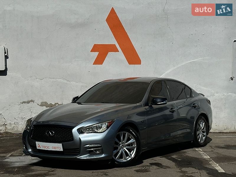 Infiniti Q50 2016