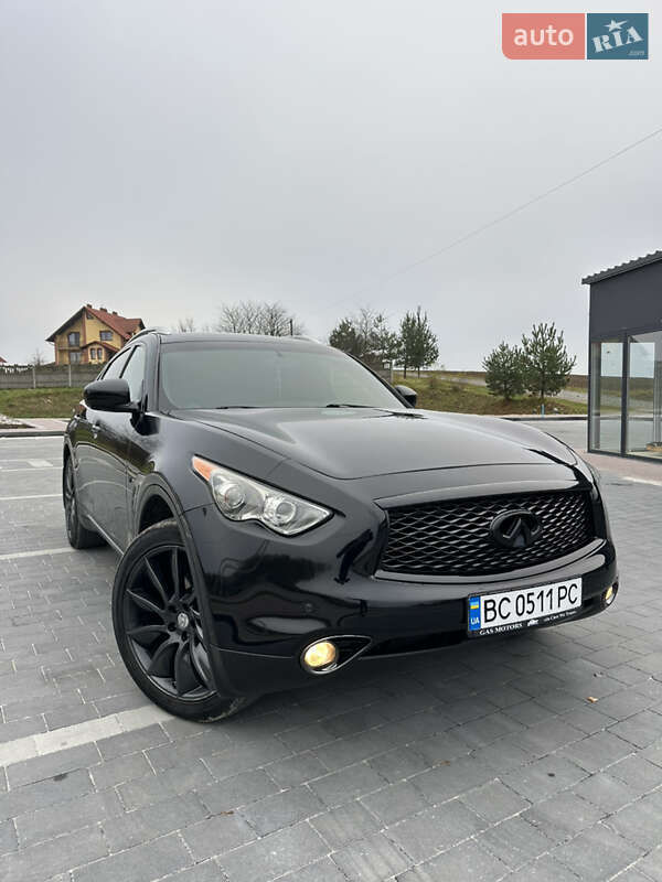 Infiniti QX70 2017