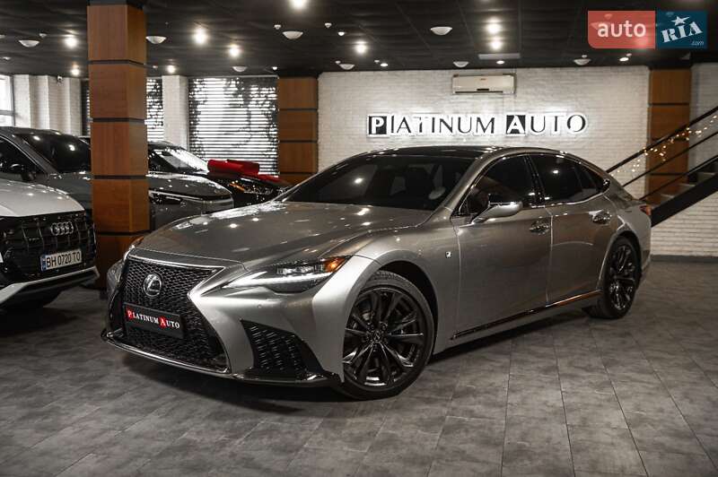 Lexus LS 2021