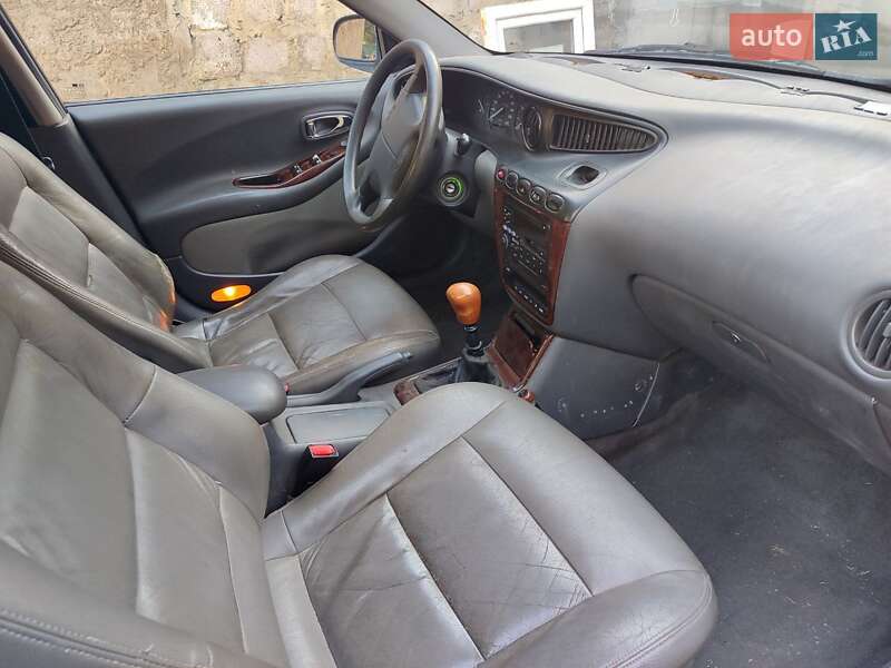 Daewoo Leganza 1998