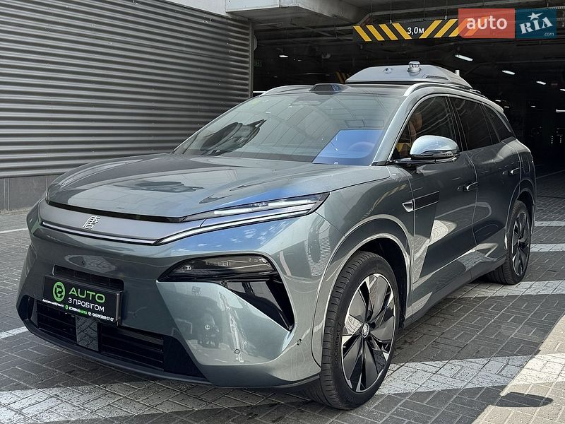 BYD Tang L 2025