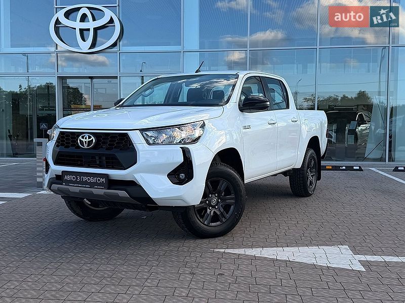 Toyota Hilux 2024
