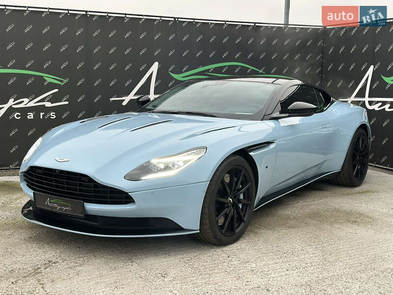 Aston Martin DB11 2016