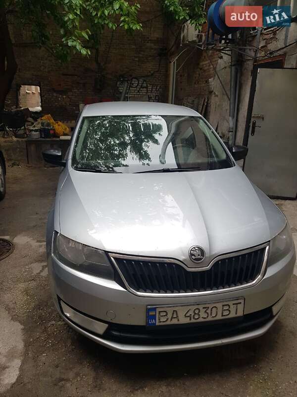 Skoda Rapid 2013