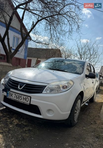 Dacia Sandero 2009