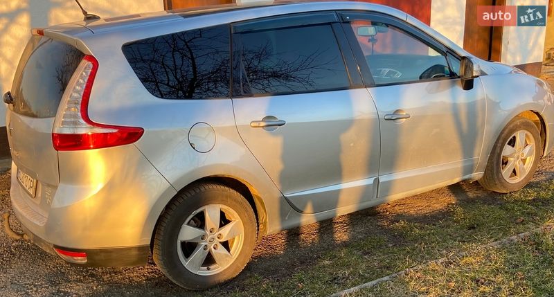 Renault Grand Scenic 2009