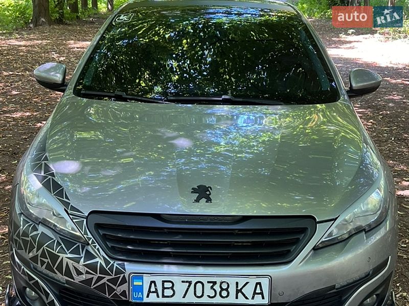 Peugeot 308 2015