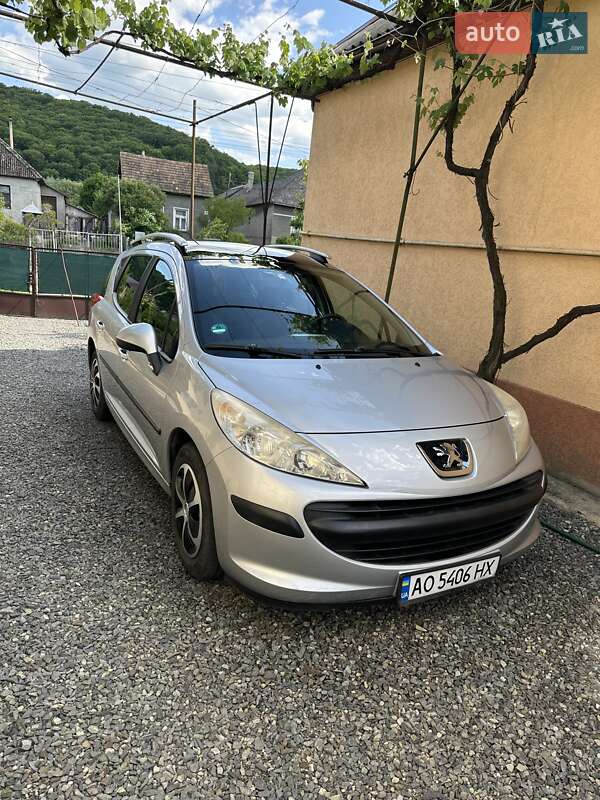 Peugeot 207 2007