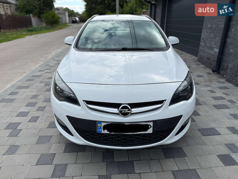 Opel Astra 2014