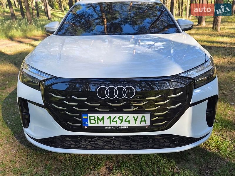 Audi Q4 e-tron 2023