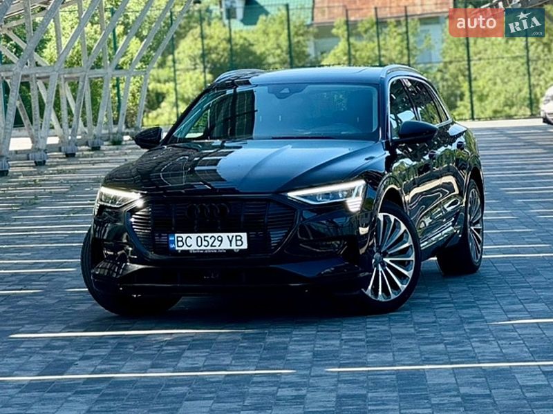 Audi e-tron 2019