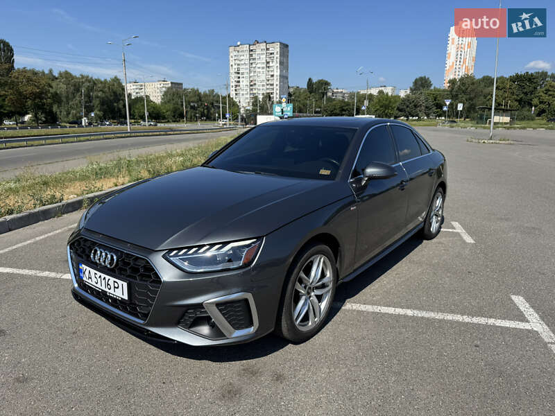 Audi A4 2021