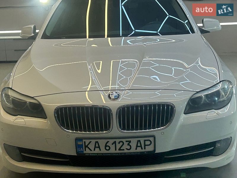 BMW 5 Series 2011