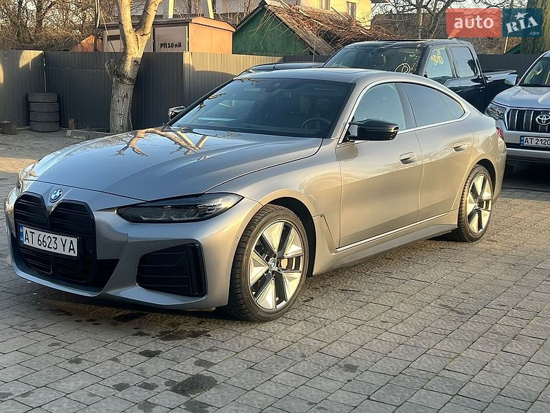 BMW i4 2023