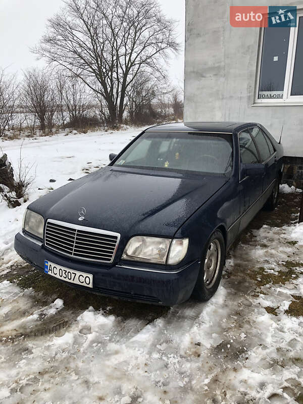 Mercedes-Benz S-Class 1992
