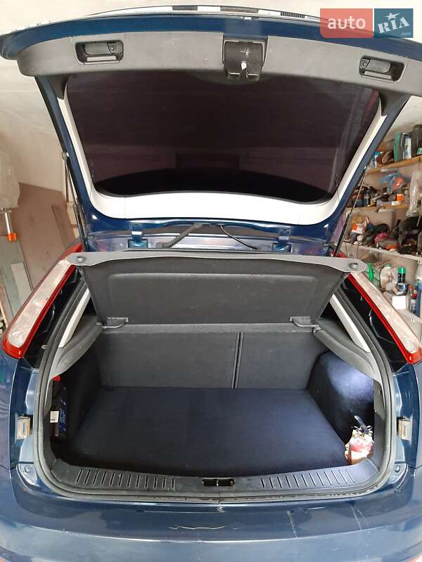 Ford Focus 2010