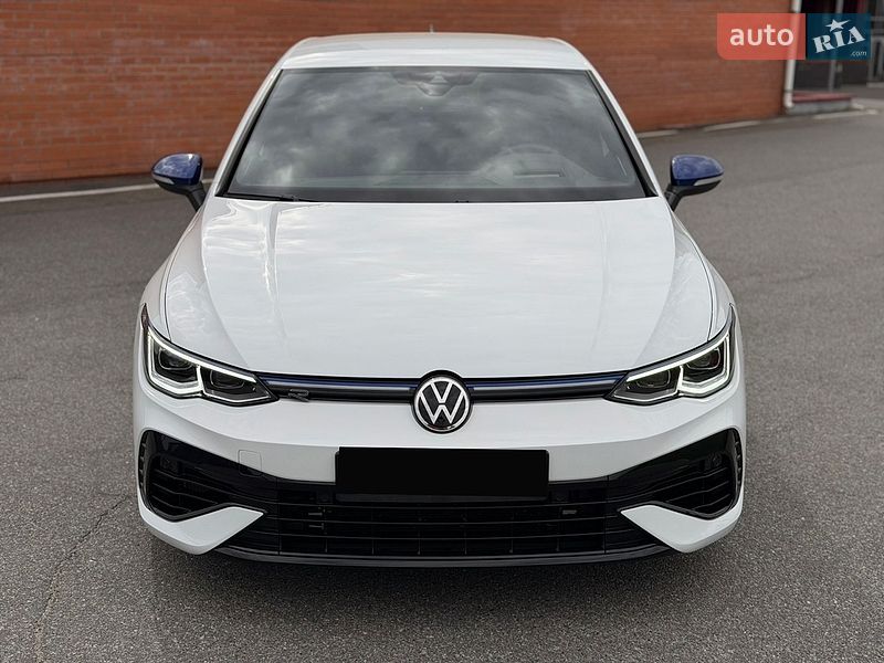 Volkswagen Golf R 2023