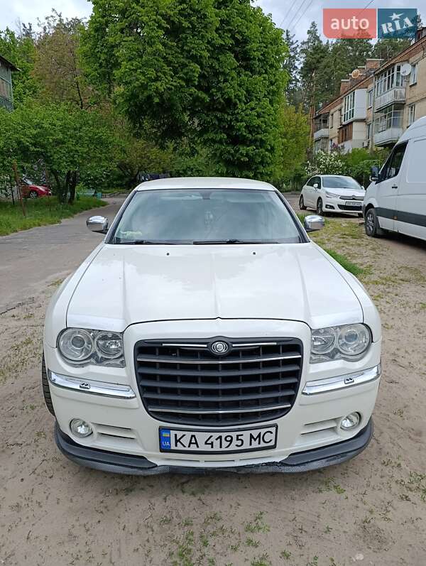 Chrysler 300C 2004