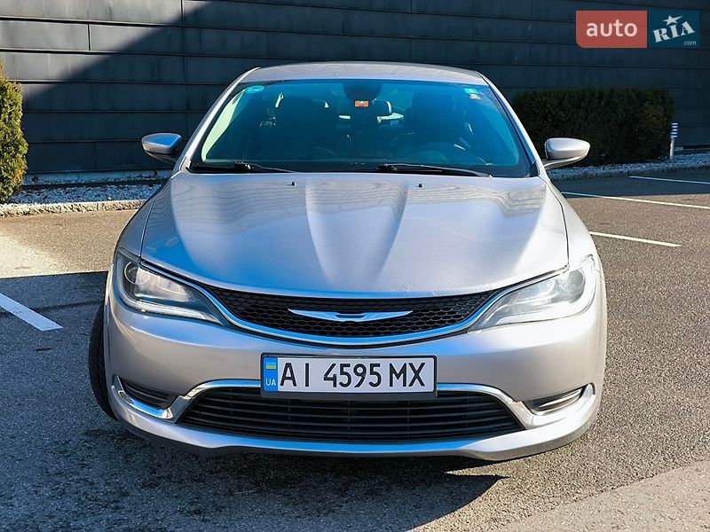Chrysler 200 2016