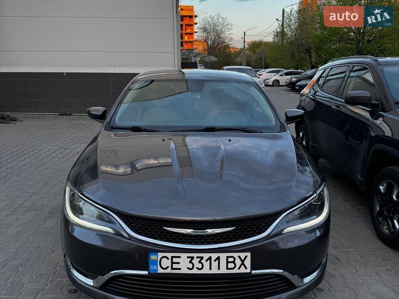 Chrysler 200 2015