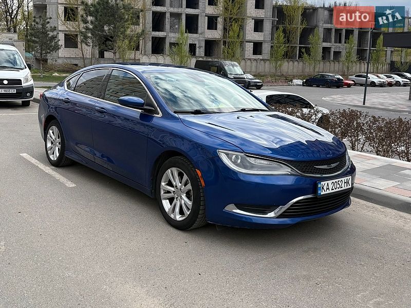 Chrysler 200 2015