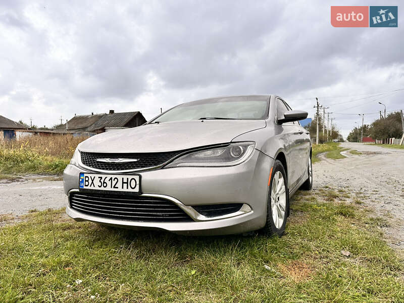 Chrysler 200 2015