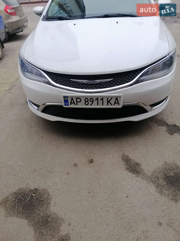 Chrysler 200 2015