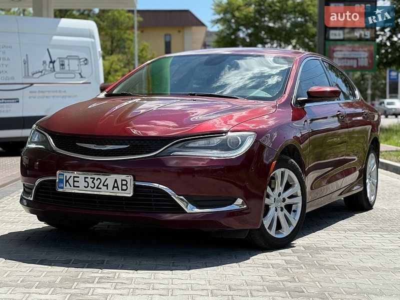 Chrysler 200 2015