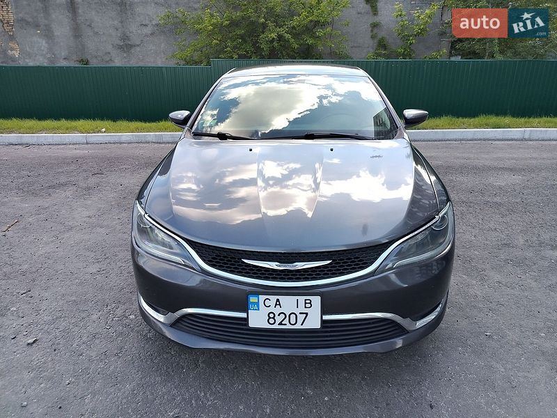 Chrysler 200 2016