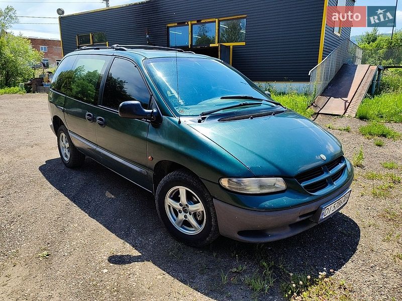 Chrysler Voyager 1998