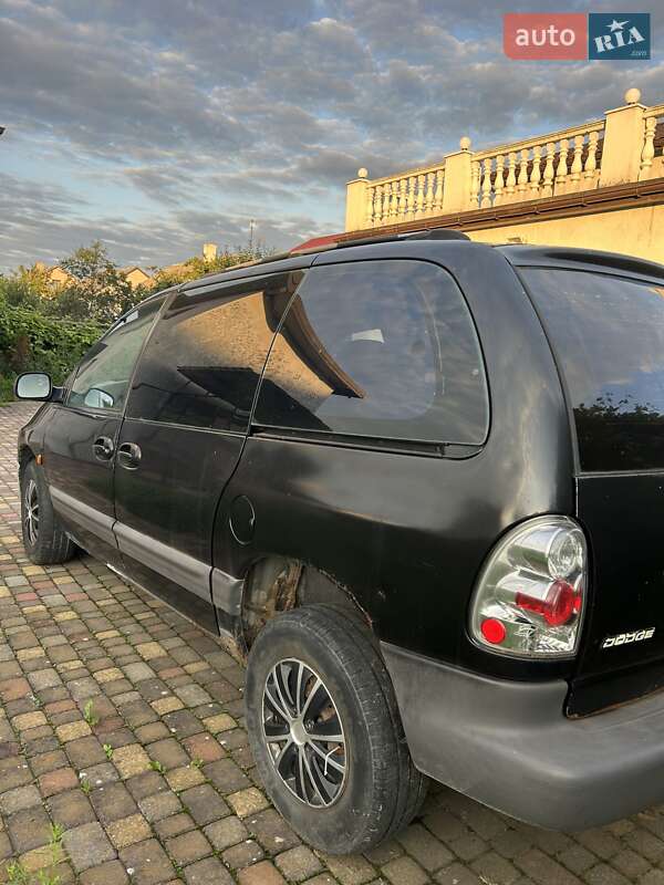 Dodge Ram Van 1999