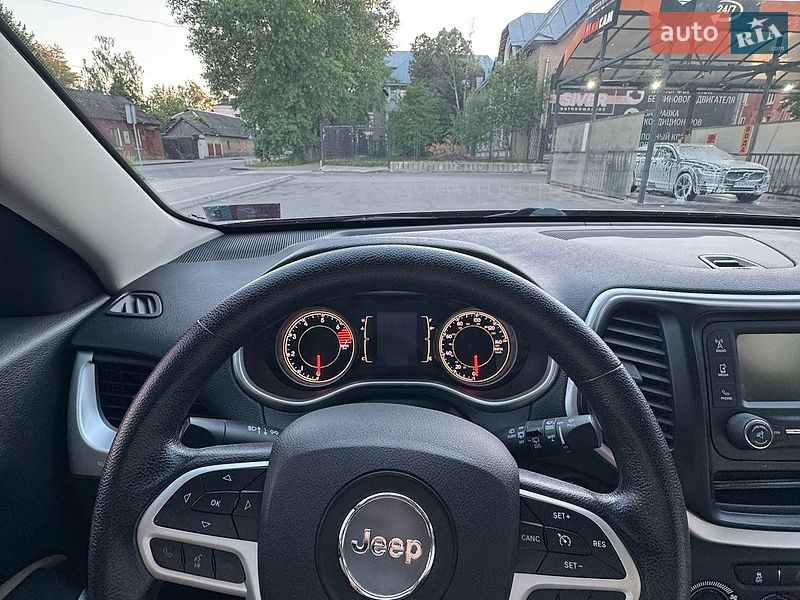 Jeep Cherokee 2017
