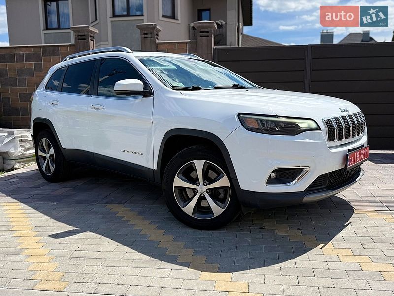 Jeep Cherokee 2020