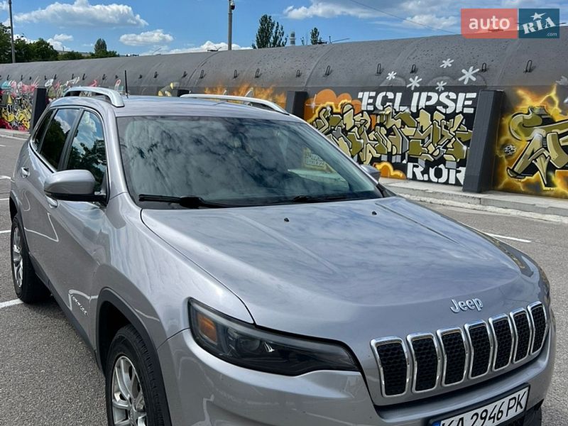 Jeep Cherokee 2020