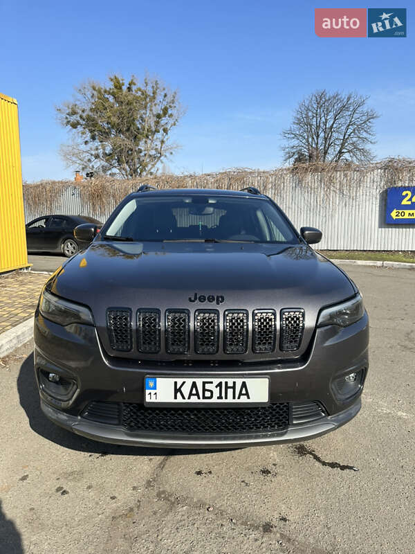 Jeep Cherokee 2019
