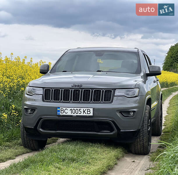 Jeep Grand Cherokee 2021