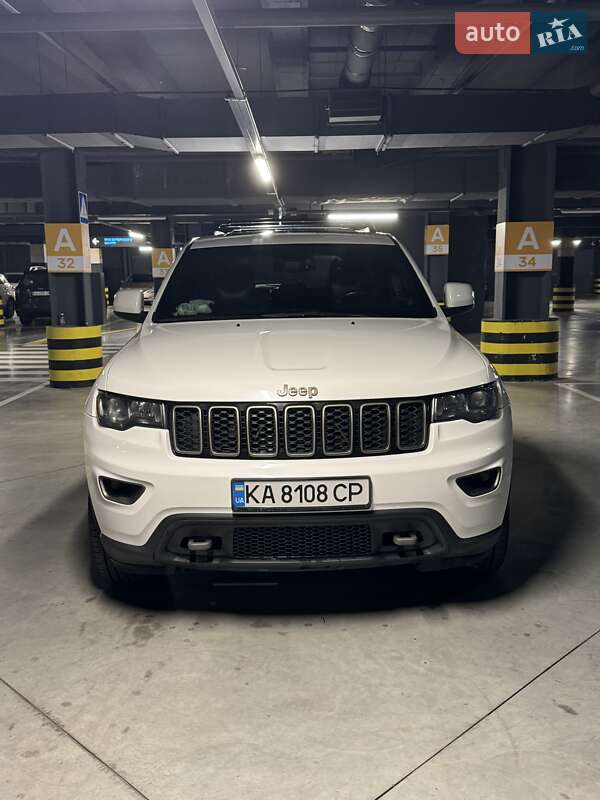 Jeep Grand Cherokee 2016