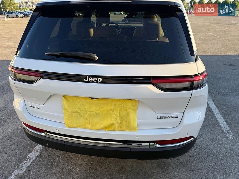 Jeep Grand Cherokee 2023