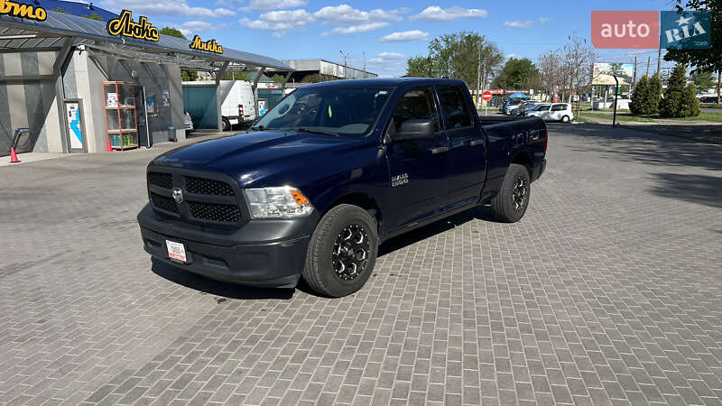 Dodge RAM 1500 2016