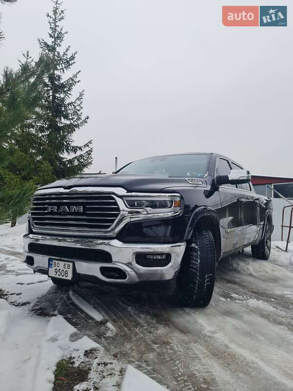 Dodge RAM 1500 2019