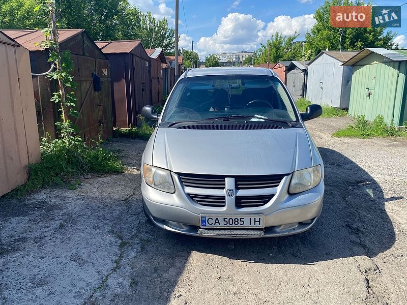 Dodge Caravan 2004